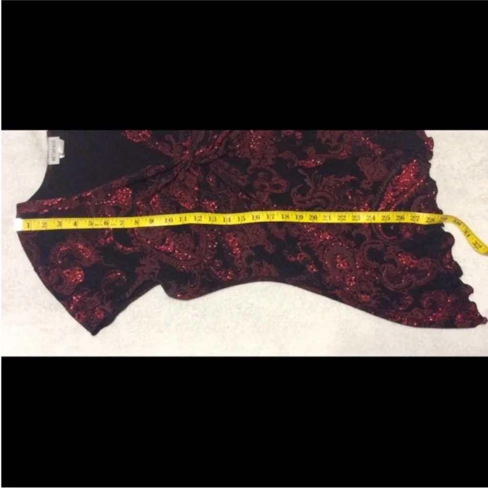 METAPHOR Black And Red Twist Knot Blouse
With BLING SIZE XL - Picture 11 of 14